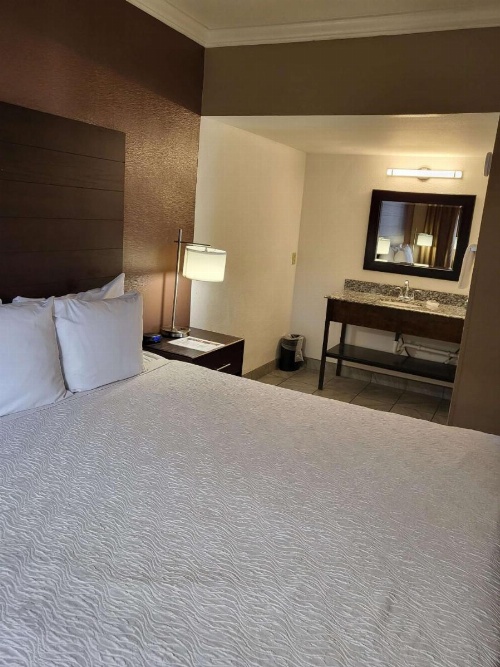 Best Western Innsuites Tucson Foothills Hotel & Suites image 8